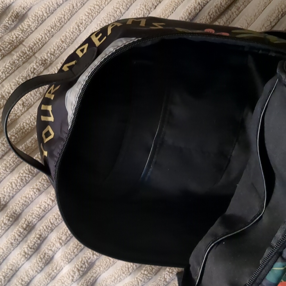 Sloth backpack - Picture 4 of 4